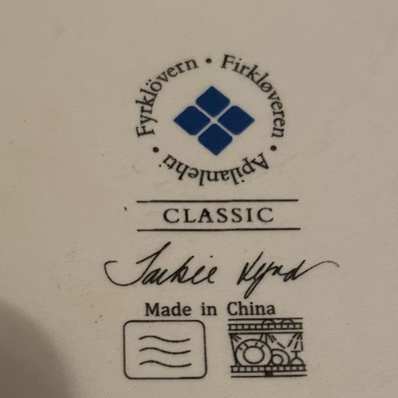 9” Firkloveren Apilanlehti pie, tart and quiche plate - Picture 6 of 9